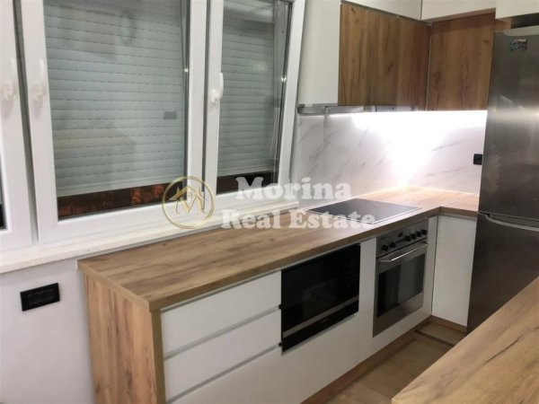 Tirane, jepet me qera apartament 1+1 Kati 2, 62 m² 650 € (Myslym Shyri)