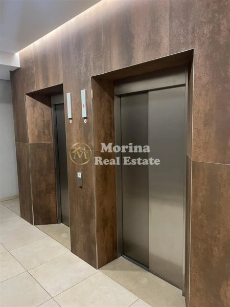 Tirane, jepet me qera apartament 1+1+Ballkon Kati 4, 75 m² 750 € (Rruga panorama/ Kompleksi Quatrum)