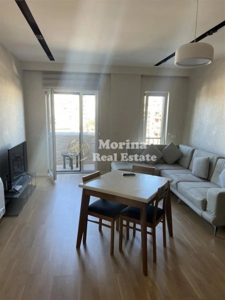 Tirane, jepet me qera apartament 1+1+Ballkon Kati 4, 75 m² 750 € (Rruga panorama/ Kompleksi Quatrum)