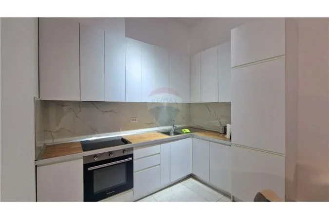 Vlore, shitet apartament 2+1+Ballkon Kati 0, 68 m² 135.400 € (Lungomare)