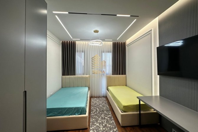 Tirane, jepet me qera apartament 2+1+Ballkon Kati 3, 115 m² 1.000 € (Kompleksi Arlis)