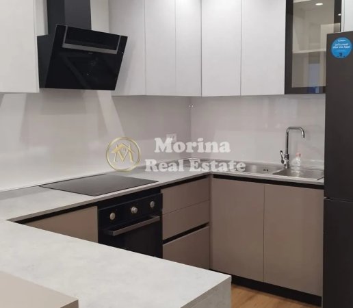 Tirane, jepet me qera apartament 2+1+Ballkon Kati 9, 112 m² 830 € (Farmacia 10/Kompleksi Arlis)