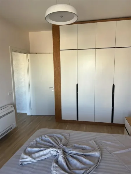Tirane, jepet me qera apartament 1+1 Kati 4, 74 m² 750 € 