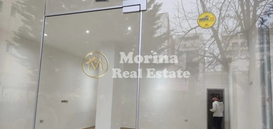 Tirane, jepet me qera ambjent biznesi Kati 1, 60 m² 350 € (Yzberisht)