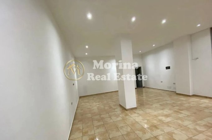 Tirane, jepet me qera ambjent biznesi Kati 1, 60 m² 350 € (Yzberisht)
