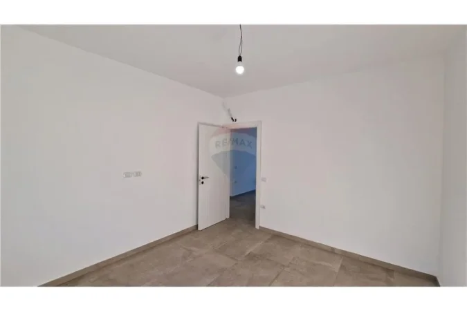 Vlore, shitet apartament 2+1+Ballkon Kati 4, 91 m² 182.000 € 