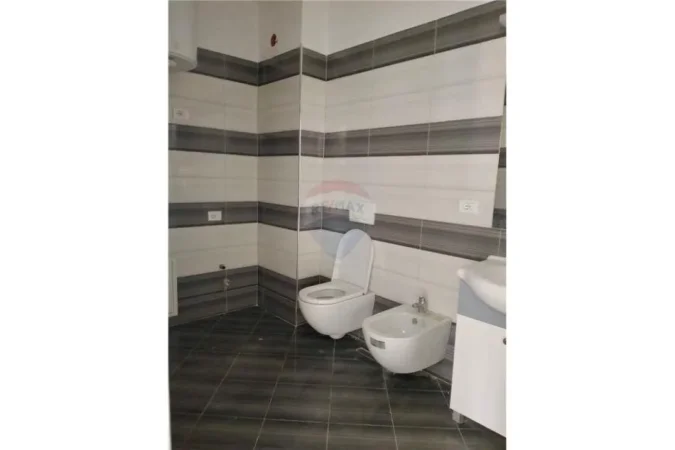 Tirane, shitet apartament 2+1+Ballkon Kati 6, 102 m² 118.000 € (Teodor Keko)