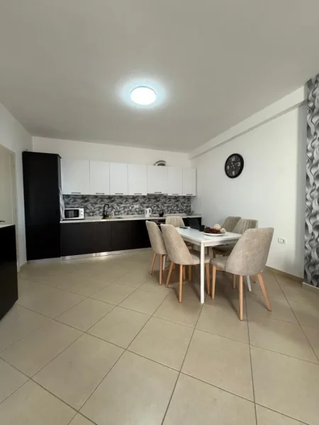 Durres, shitet apartament Kati 4, 82 m² 120.000 € (Rrota e Kuqe)