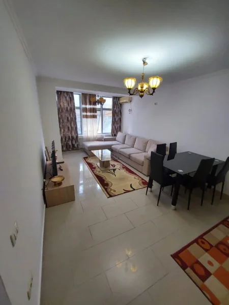 Tirane, shitet ambjent biznesi Kati 2, 75 m² 188.000 € (rruga e kavajes , 21 dhjetori)