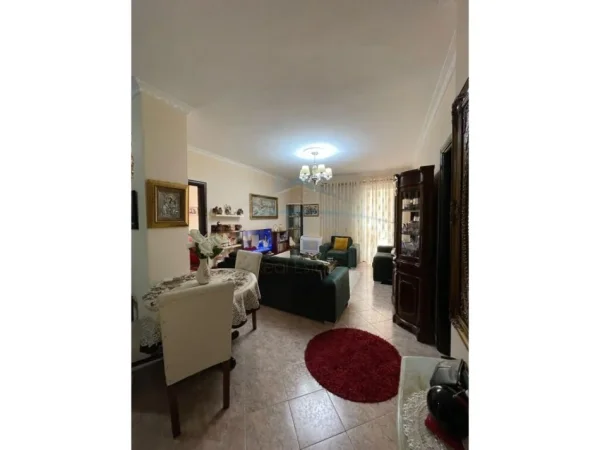 Tirane, shitet apartament 2+1 Kati 1, 78 m² 125.000 € (Tregu Elektrik)