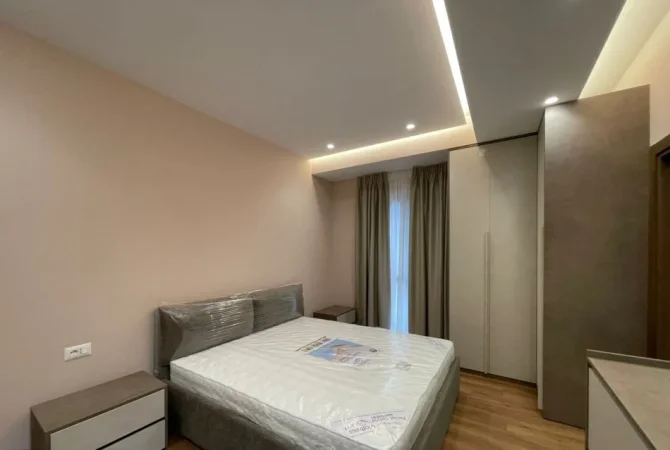 Tirane, jepet me qera apartament 2+1 Kati 9, 111 m² 830 € (QSUT)