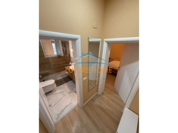 Tirane, jepet me qera Kati 4, 40 m² 500 € (Rr. Myslym Shyri)
