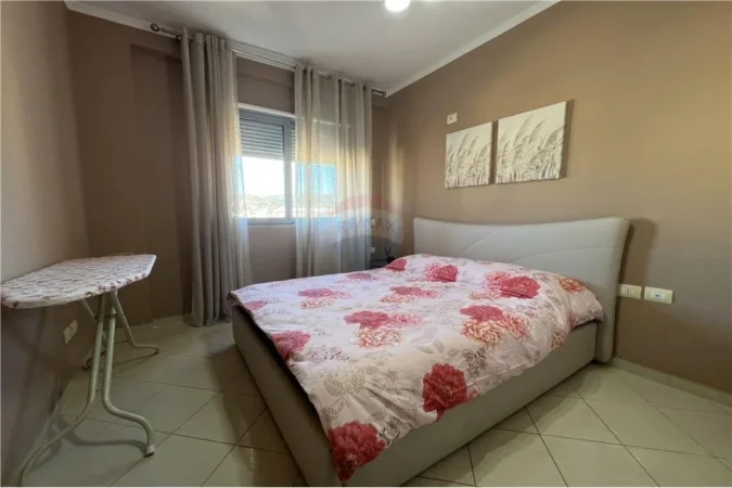 Vlore, shitet apartament 2+1+Aneks+Ballkon Kati 7, 98 m² 120.000 € (Tek Gjyqi Vjeter)