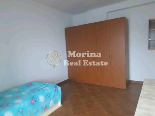 Tirane, jepet me qera apartament 3+1 Kati 6, 175 m² 500 € (Top Channel,Mezez)