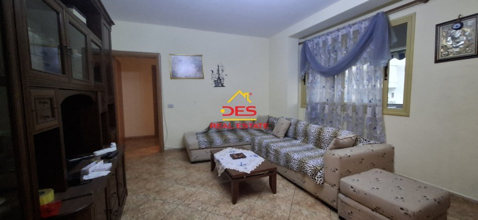 Vlore, jepet me qera apartament 2+1+Ballkon Kati 3, 120 m² 350 € (Rr Kosova)
