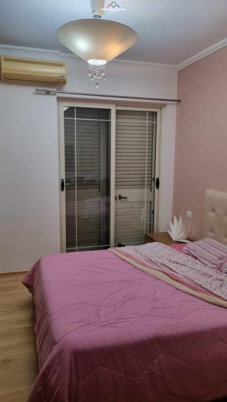 Tirane, jepet me qera apartament 2+1 Kati 6, 85 m² 500 € (ali demi)