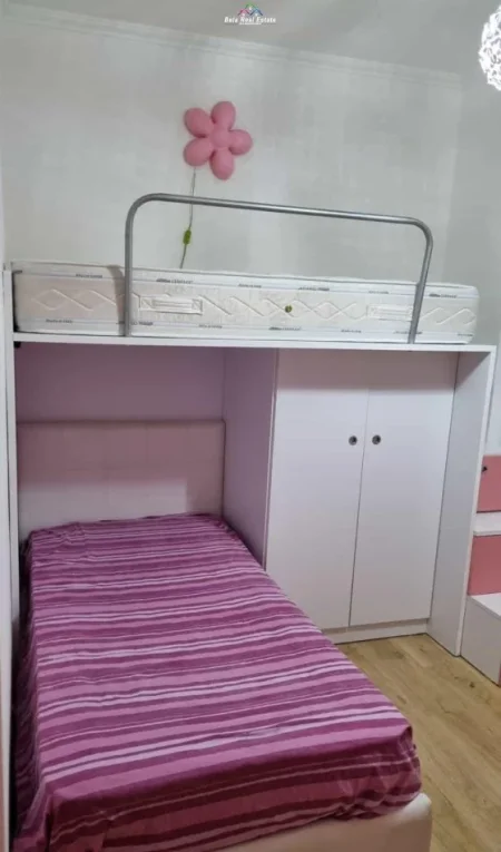 Tirane, jepet me qera apartament 2+1 Kati 6, 85 m²  60.000 leke te reja ne muaj