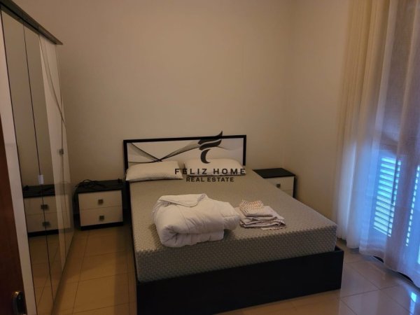 Tirane, jepet me qera apartament 2+1+Ballkon Kati 2, 180 m² 600 € (RRUGA E ELBASANIT)