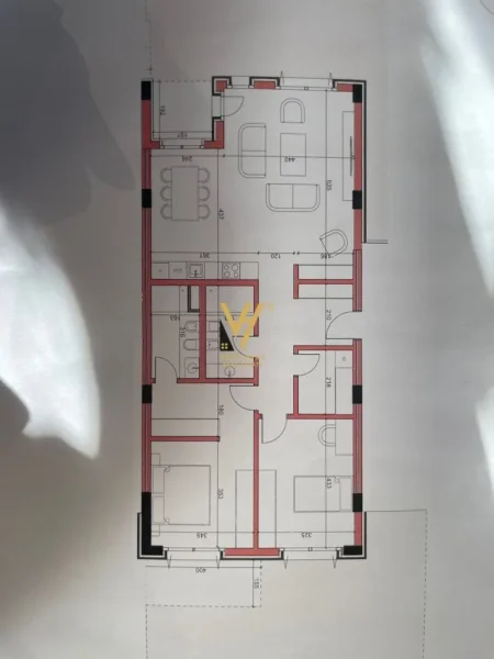 Tirane, shitet apartament 2+1+Ballkon Kati 0, 137 m² 320.000 € (MJULL BATHORE)