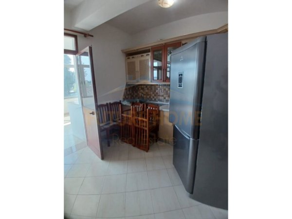 Durres, shitet apartament 2+1+Ballkon Kati 3, 91 m² 55.000 € (Sukth, Durres)