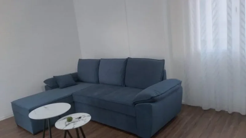 Tirane, jepet me qera apartament 1+1 Kati 2, 73 m² 400 € (Sauk i Vjeter)