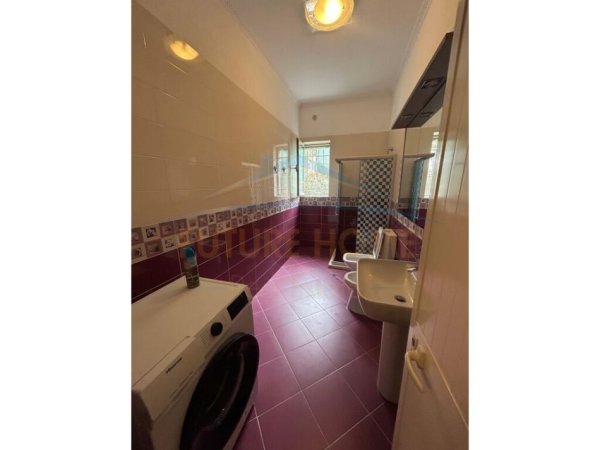Tirane, shes apartament 1+1 Kati 1, 53 m² 70.000 € (Tufine)