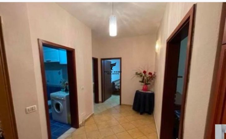 Tirane, jepet me qera apartament 2+1 Kati 3, 94 m² 550 € (KONGRESI I MANASTIRIT)