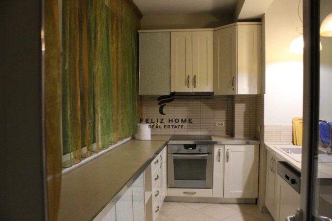 Tirane, jepet me qera apartament 2+1 Kati 4, 90 m² 800 € (SHESHI WILLSON)