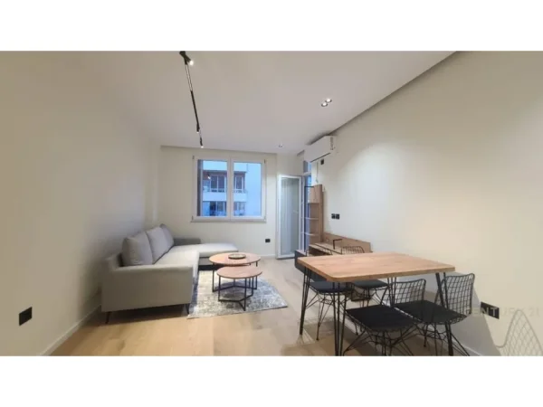 Tirane, shitet apartament 1+1 Kati 6, 63 m² 110.000 € (Astiri)