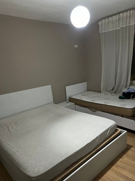 Tirane, jepet me qera apartament 1+1+Aneks+Ballkon Kati 2, 75 m² 500 € (Shkolla Harry Fultz)