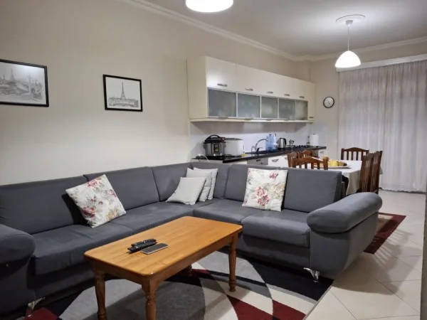 Tirane, shitet apartament 1+1 Kati 1, 61 m² 170.000 € (Liqeni i Thate)