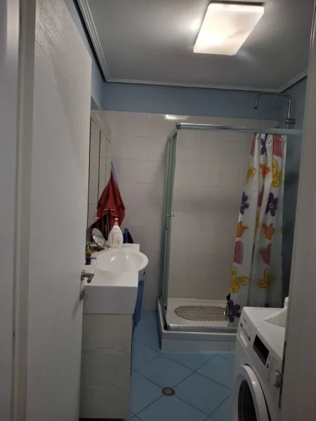 Tirane, shitet apartament 1+1 Kati 1, 61 m² 170.000 € (Liqeni i Thate)