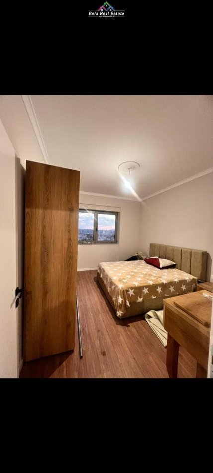Tirane, jepet me qera apartament 1+1+Ballkon Kati 5, 70 m² 500 € (FUSHA E AVIACIONIT)