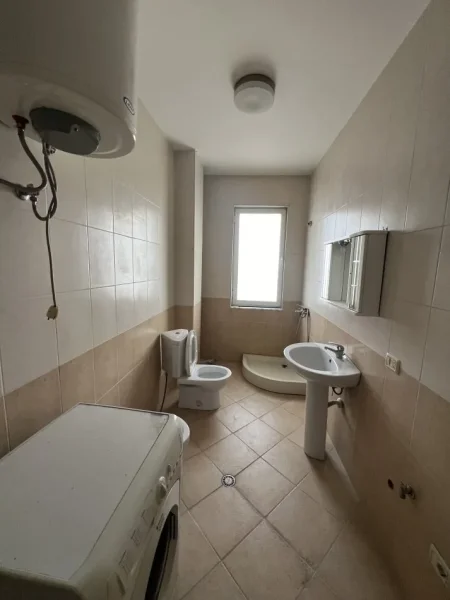 Durres, shitet apartament 2+1+Ballkon Kati 4, 130 m² 130.000 € 