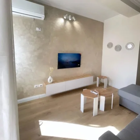 Tirane, shitet apartament 1+1 , 70 m² 93.000 € (ASTIR)