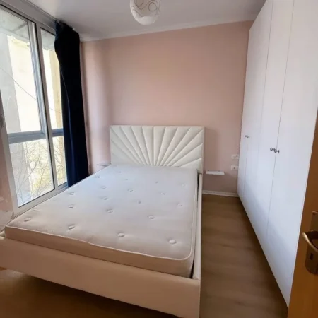 Tirane, shitet apartament 1+1 , 60 m² 95.000 € (Brryli)