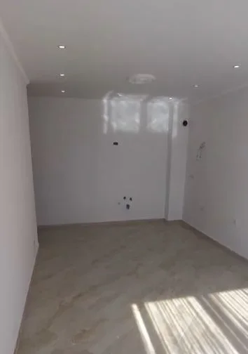 Tirane, shitet apartament 1+1 Kati 2, 52 m² 78.000 € (Fresk)