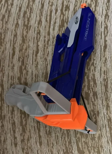 Tirane, shes Lojra plastike NERF automatike, gjysemautomatike 200 €