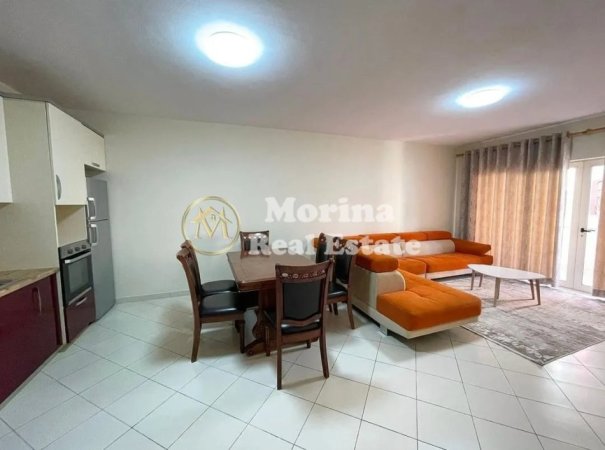 Tirane, jepet me qera apartament 2+1+Ballkon Kati 4, 110 m² 500 € (Astir)