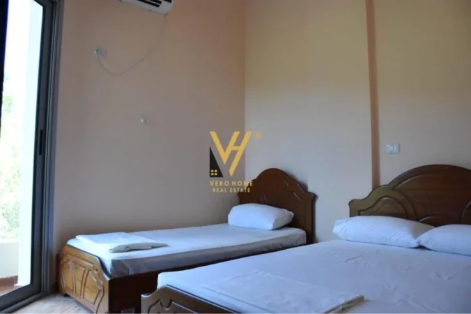 Fier, jepet me qera hotel Kati 0, 4.000 m² 4.000 € (FIER)