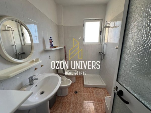 Tirane, jepet me qera apartament 1+1 Kati 8, 72 m² 580 € 