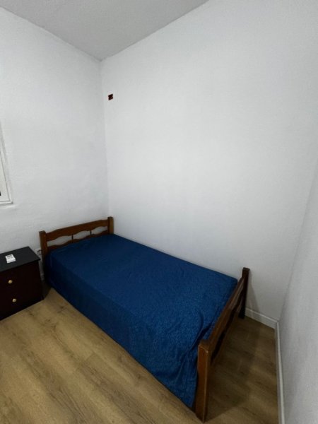 Tirane, jepet me qera 3+1 Kati 2, 180 m² 550 € (RRUGA E DIBRES. 7 min nga Qendra. 5 Min nga Medreseja)