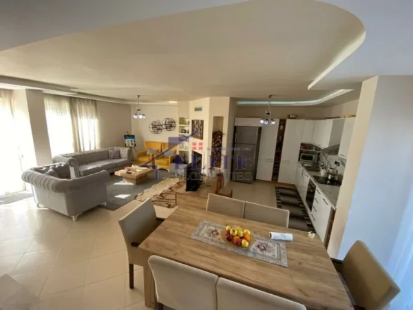 Tirane, shitet apartament+verande | Penthouse 4+1+Aneks+Ballkon Kati 8, 180 m² 370.000 € (Astir)