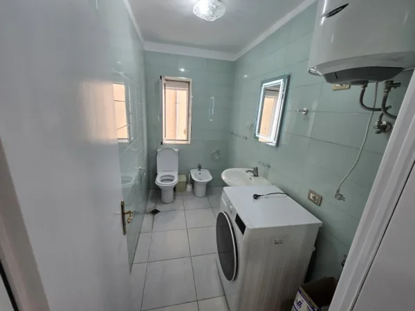 Durres, shitet apartament 2+1+Aneks+Ballkon Kati 3, 92 m² 128.000 € (Aleksander Goga (Muzeumi))