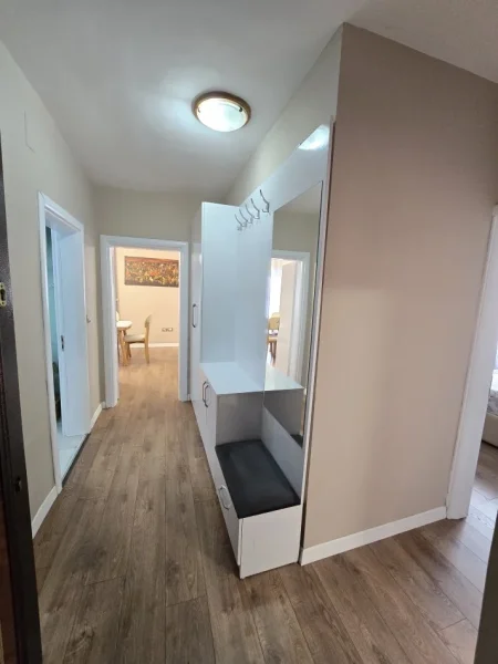 Durres, shitet apartament 2+1+Aneks+Ballkon Kati 3, 92 m² 128.000 € (Aleksander Goga (Muzeumi))