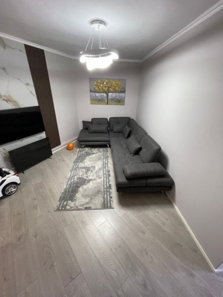 Tirane, shitet apartament 3+1 Kati 4, 110 m² 165.000 € (Astir)