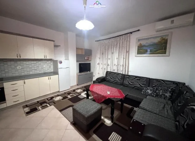 Tirane, shes apartament 1+1+Ballkon Kati 7, 80 m² 94.800 € (yzberisht)