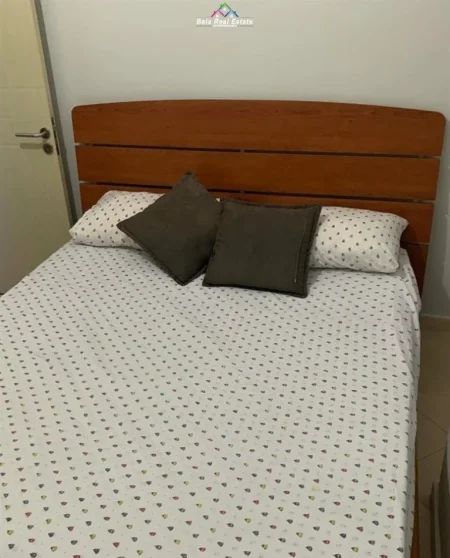 Tirane, jepet me qera apartament 1+1+Ballkon Kati 3, 55 m² 350 € (astir)