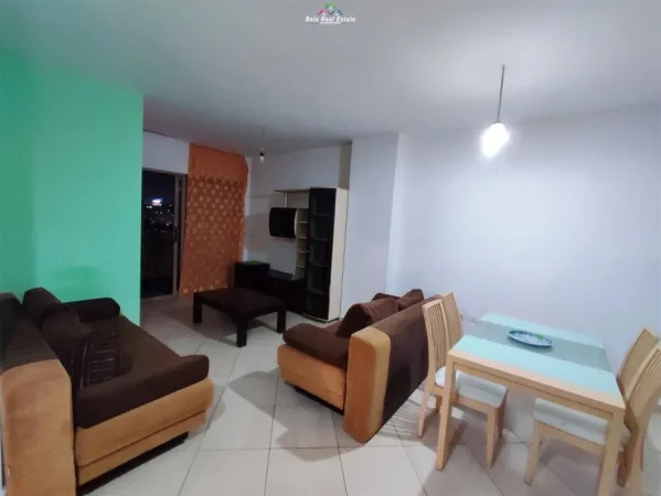 Tirane, shes apartament 1+1+Ballkon Kati 6, 72 m² 90.000 € (yzberisht)