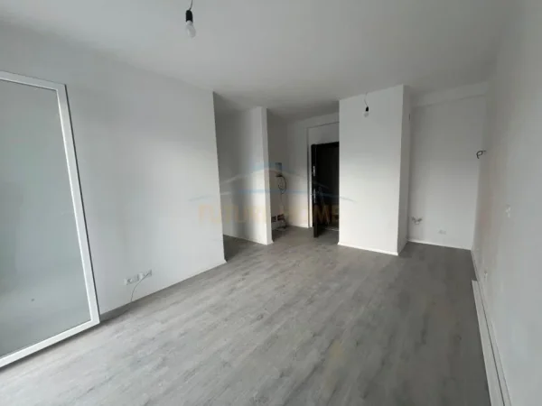 Tirane, shitet apartament 1+1+Ballkon Kati 6, 60 m² 68.000 € (Univers City, QTU)
